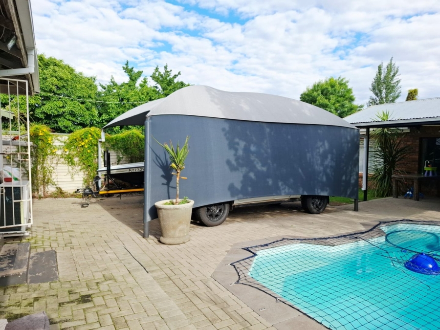 4 Bedroom Property for Sale in Bayswater Free State